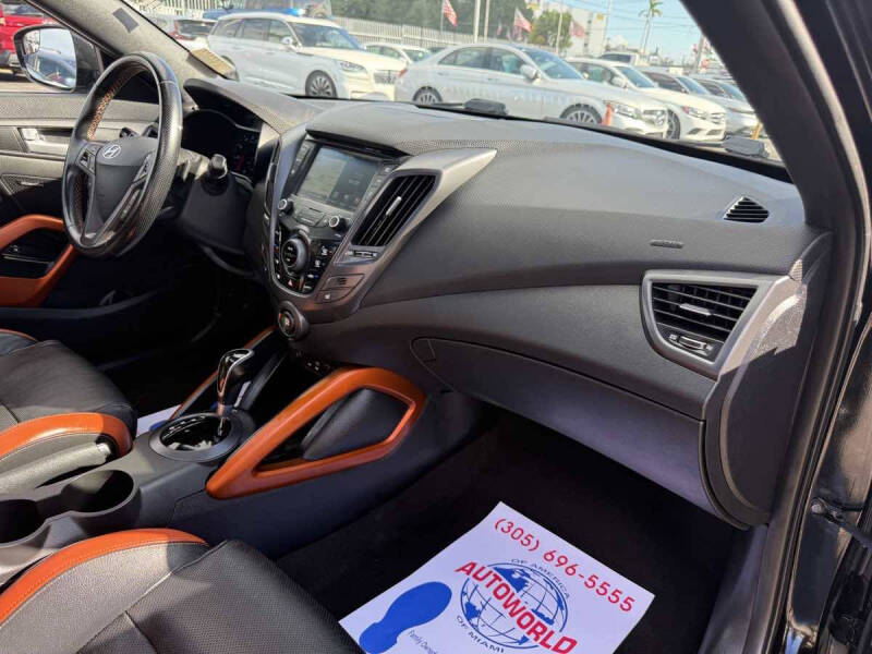 2016 Hyundai Veloster Turbo