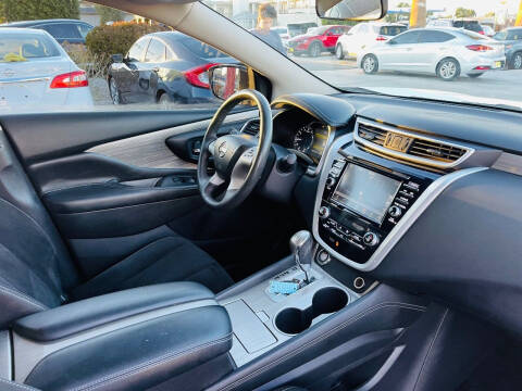 2017 Nissan Murano SL