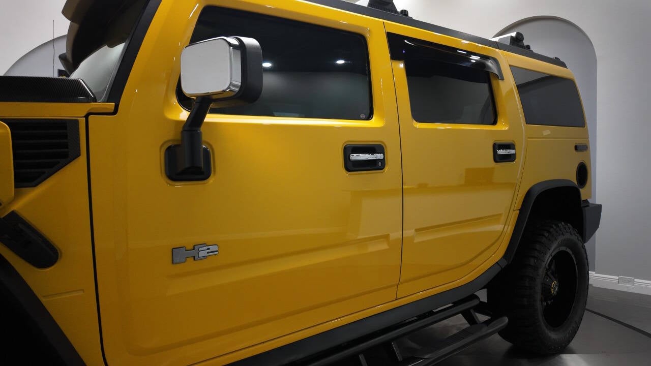 2004 HUMMER H2 18
