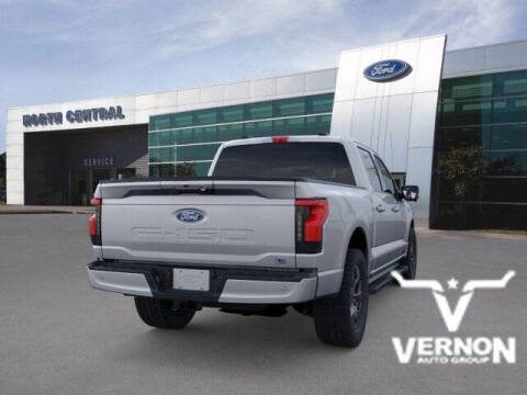 2025 Ford F-150 Lightning Flash