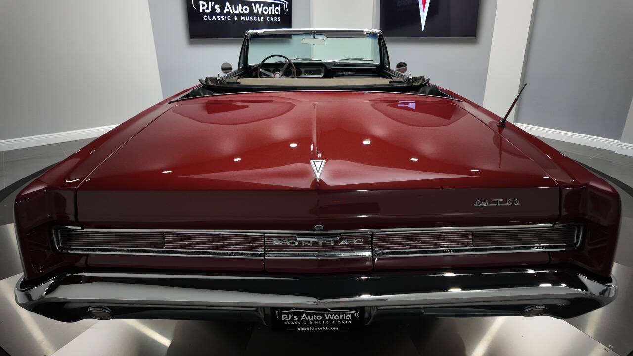 1964 Pontiac GTO 20