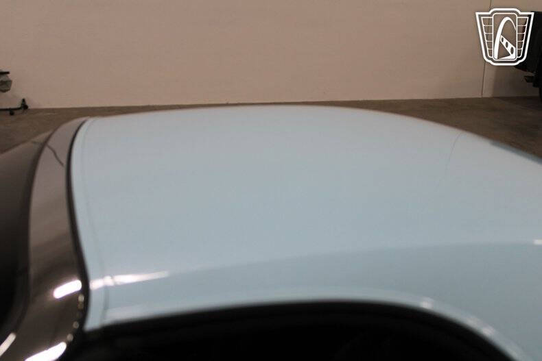 2003 Ford Thunderbird