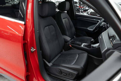 2023 Audi Q3 quattro S line Premium 45 TFSI