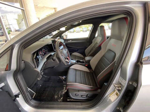 2025 Volkswagen Golf GTI Autobahn