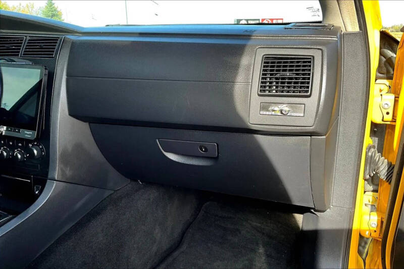 2007 Dodge Charger SRT-8