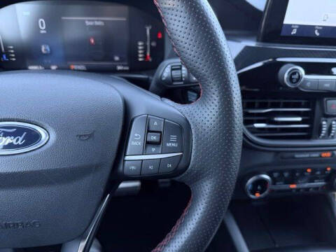 2024 Ford Escape Hybrid ST-Line Select