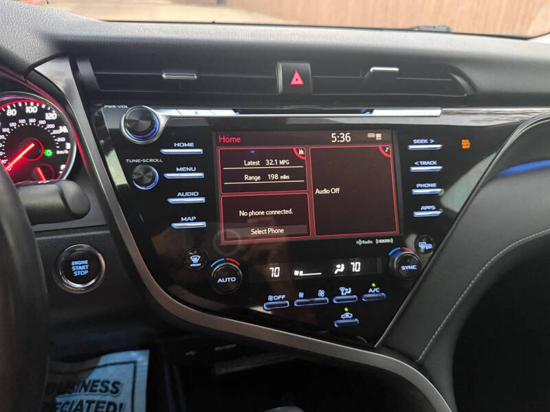 2020 Toyota Camry XSE