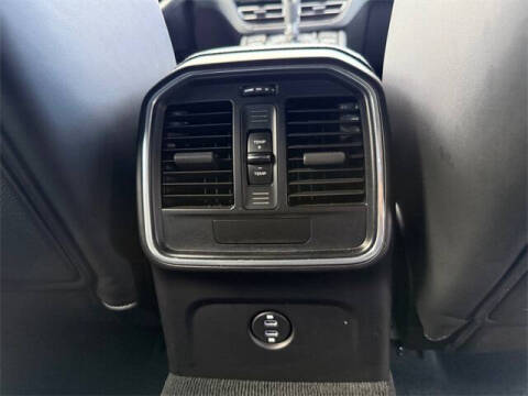 2020 Porsche Macan S