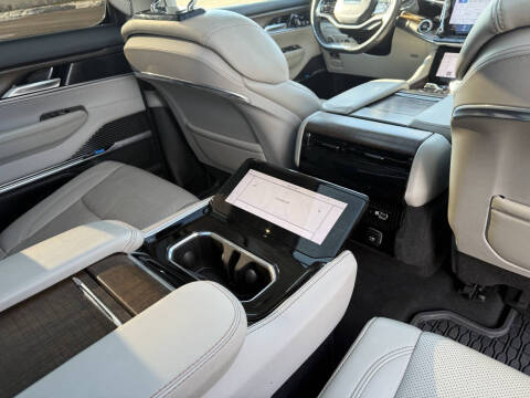 2022 Jeep Grand Wagoneer Series I