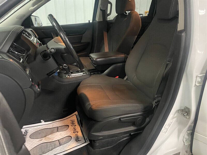 2016 GMC Acadia SLE-1