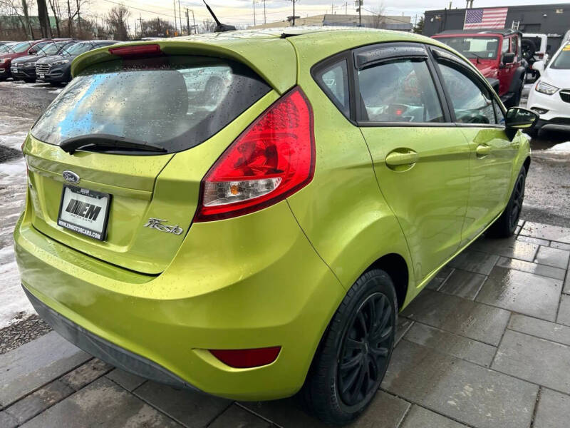 2011 Ford Fiesta SE