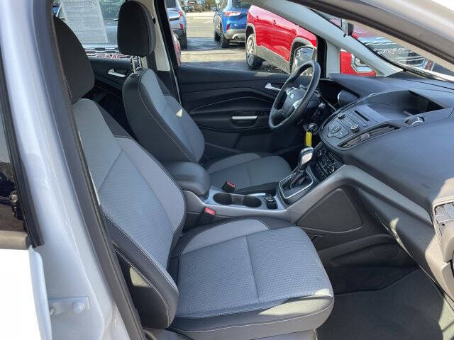 2017 Ford C-MAX Hybrid SE