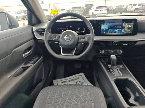 2025 Nissan Kicks SV