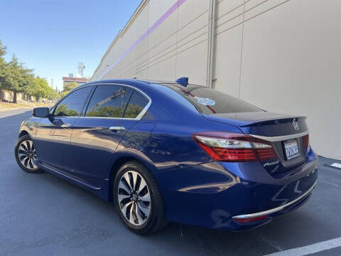 2017 Honda Accord Hybrid Touring
