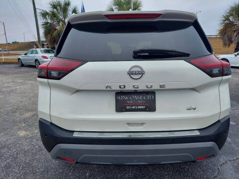 2022 Nissan Rogue SV