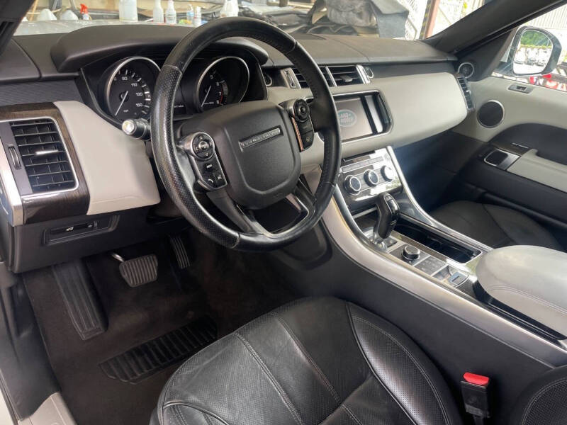 2014 Land Rover Range Rover Sport HSE