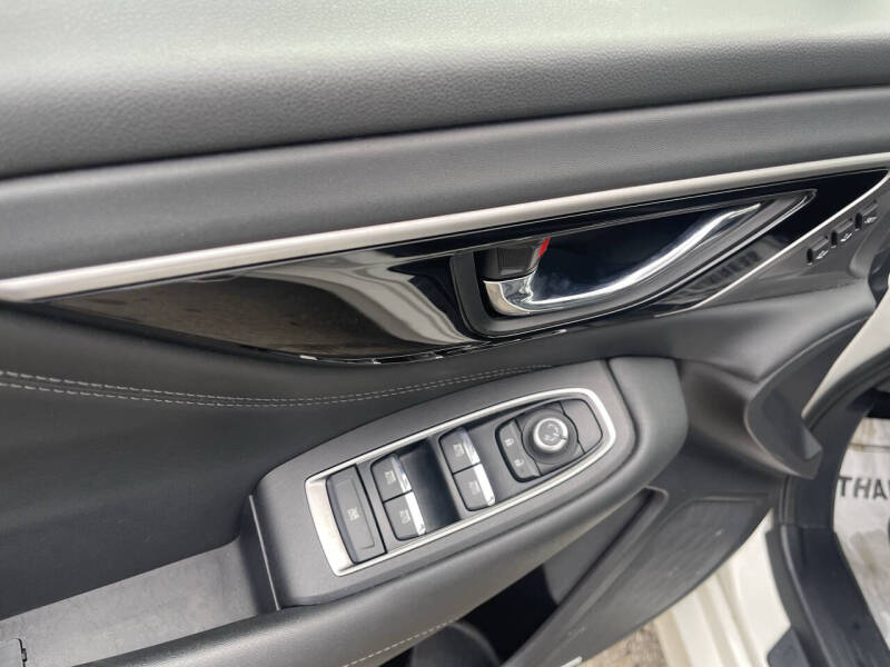 2022 Subaru Legacy Limited XT