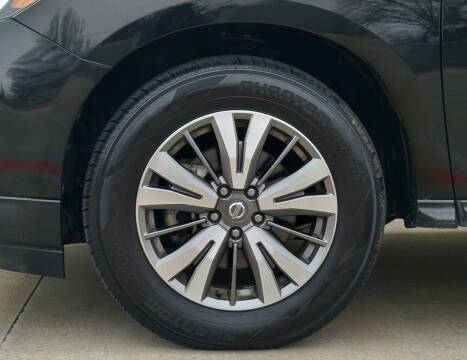 2019 Nissan Pathfinder SL