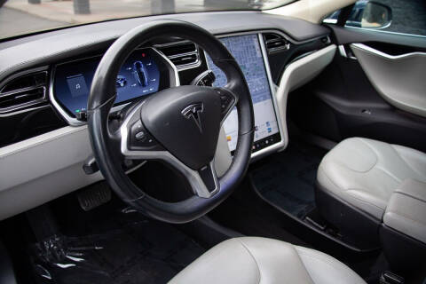 2013 Tesla Model S