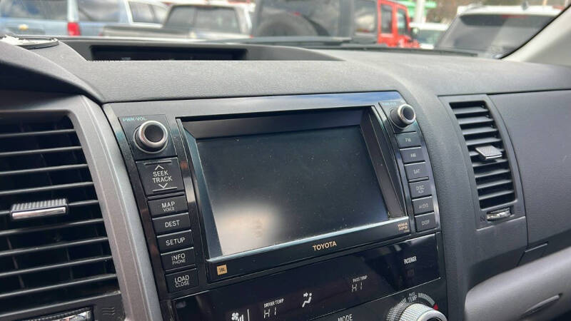 2012 Toyota Sequoia Platinum