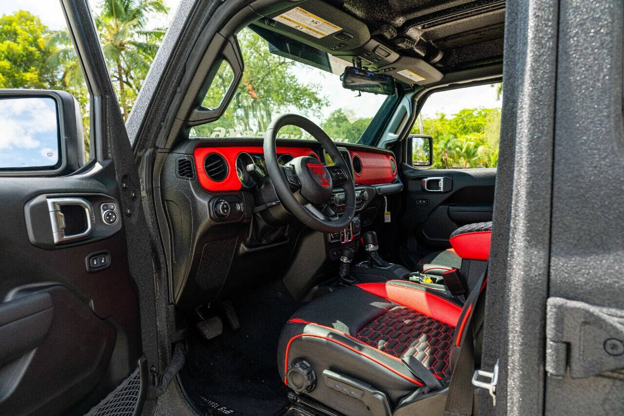 2023 JEEP Gladiator Pickup - $169,999