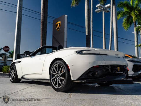 2019 Aston Martin DB11 Volante