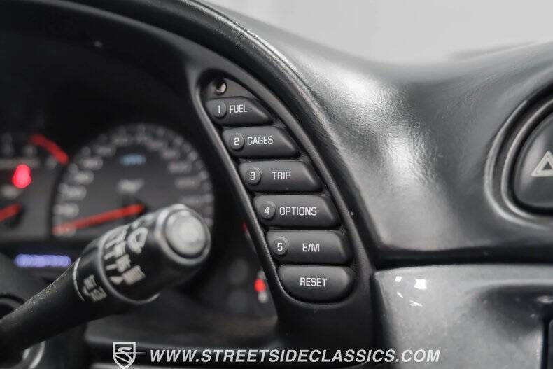 2003 Chevrolet Corvette