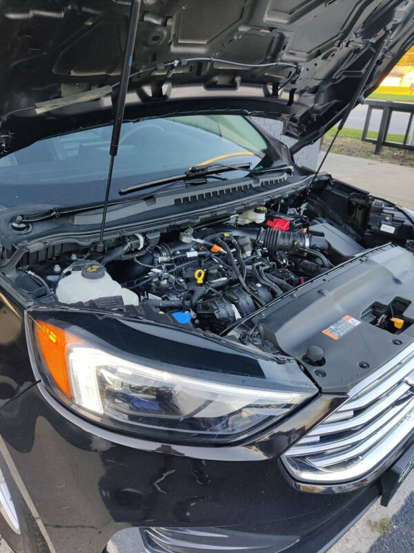 2022 Ford Edge
