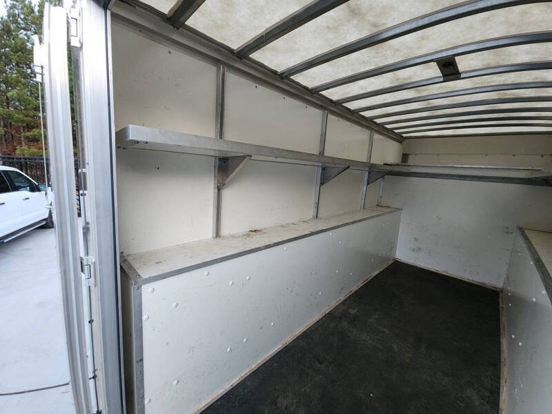 2023 Chevrolet Express 3500