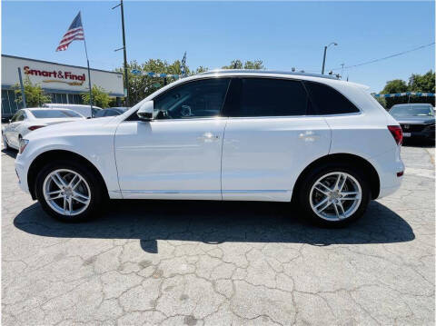 2017 Audi Q5 2.0T quattro Premium Plus