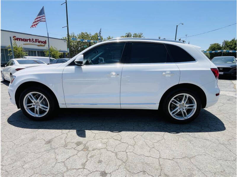 2017 Audi Q5 2.0T quattro Premium Plus