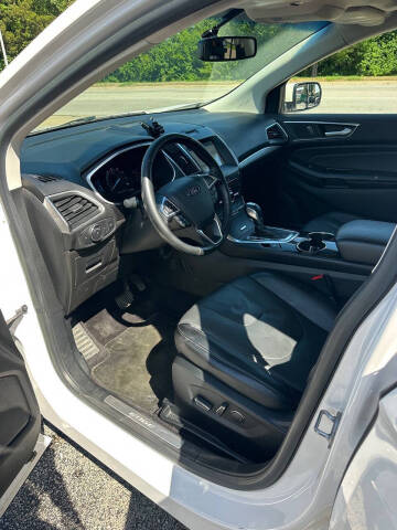 2017 Ford Edge Titanium