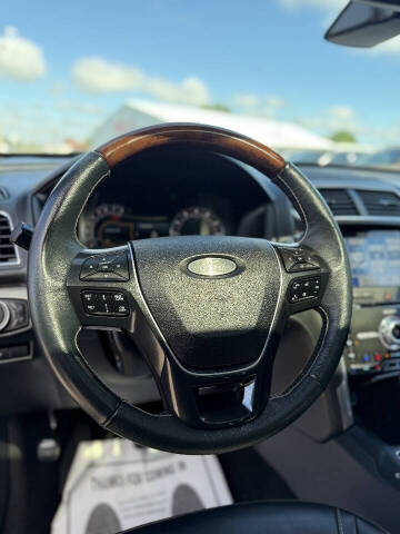 2018 Ford Explorer Platinum