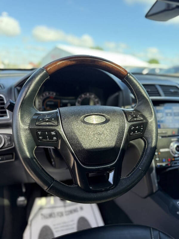 2018 Ford Explorer Platinum