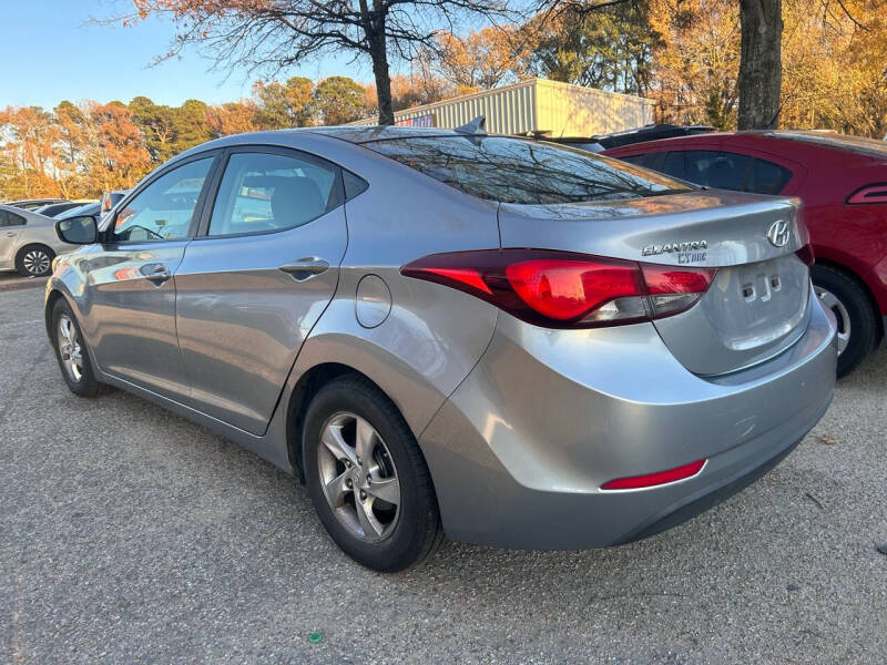 2015 Hyundai Elantra SE photo 6