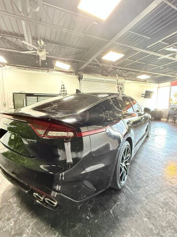 2022 Kia Stinger GT-Line