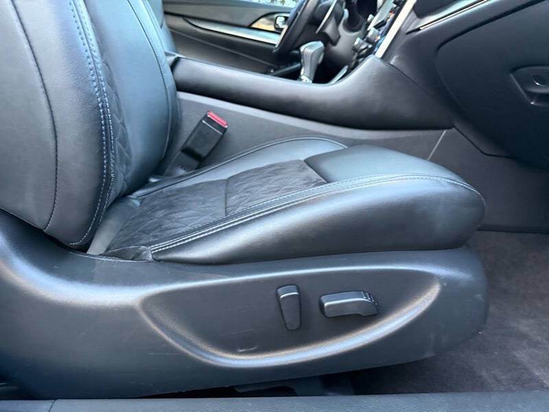 2017 Nissan Maxima 3.5 SR