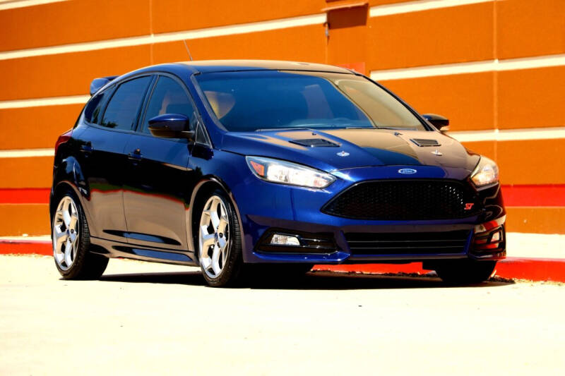 2017 Ford Focus ST