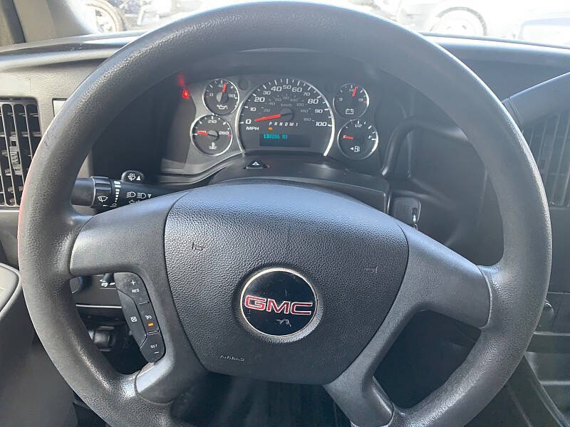 2017 GMC Savana 2500