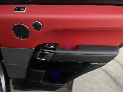 2020 Land Rover Range Rover Sport SVR