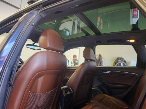 2017 Audi Q5 2.0T quattro Premium Plus