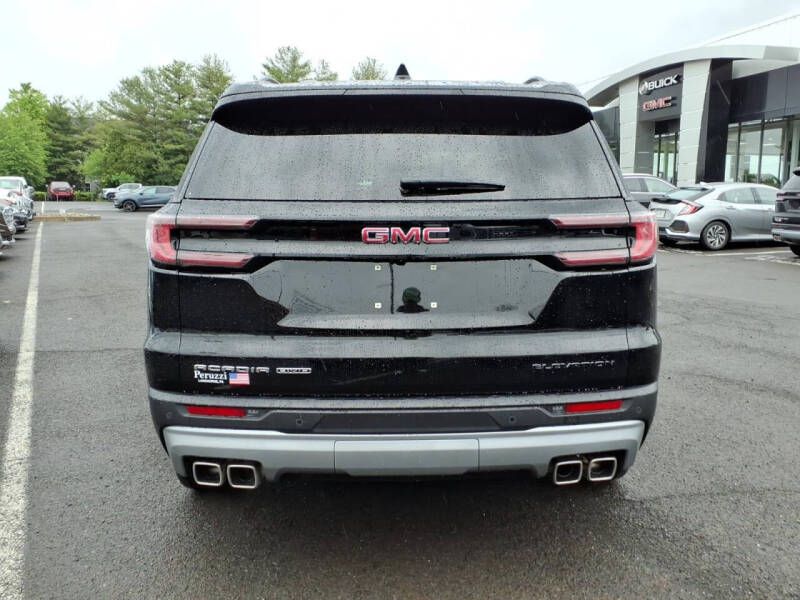 2024 GMC Acadia Elevation