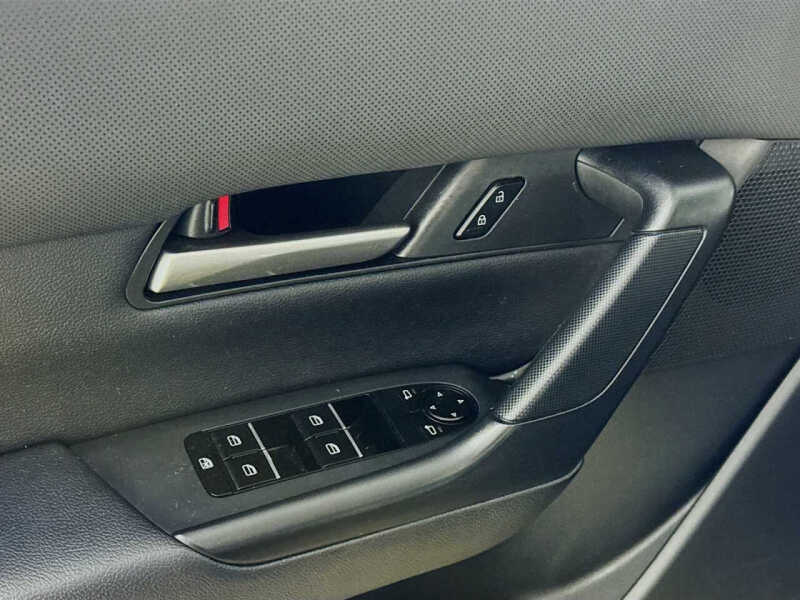 2024 Mazda CX-50 2.5 S Preferred