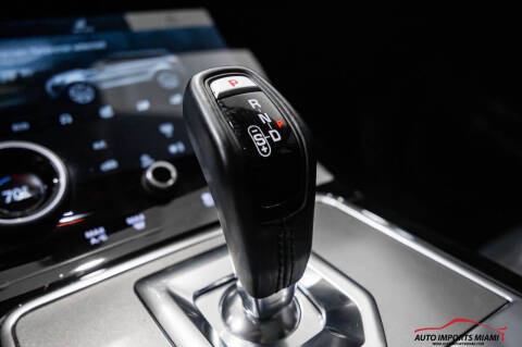 2022 Land Rover Range Rover Evoque P250 SE