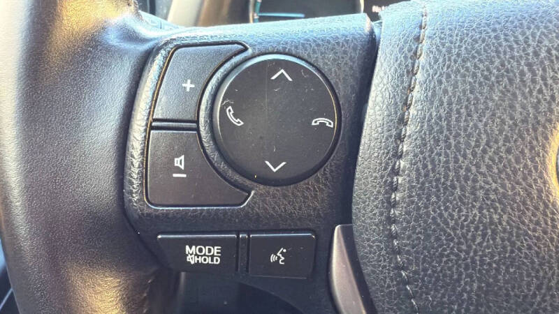 2016 Toyota RAV4 Hybrid XLE