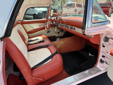 1956 Ford Thunderbird