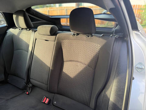 2017 Toyota Prius Two