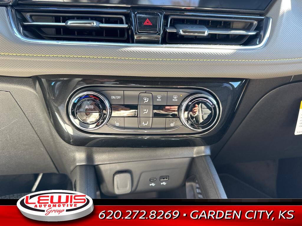 2025 Chevrolet Trailblazer for sale at Lewis Chevrolet of Garden City in Garden City, KS