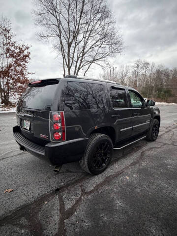 2011 GMC Yukon Denali