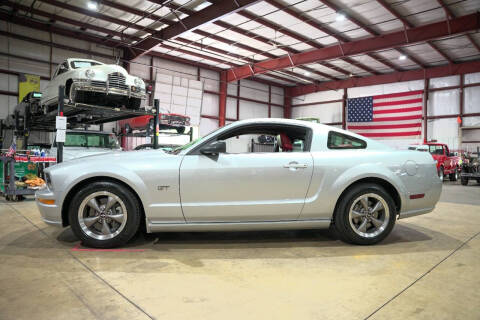 2005 Ford Mustang GT Premium